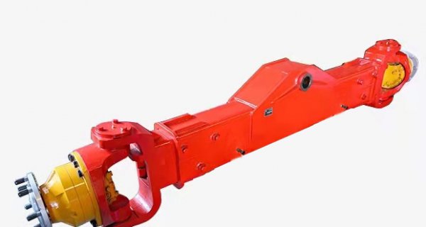 Why has the company introduced a hydraulic rear-drive steering axle suitable for four-wheel drive based on mature hydraulic bridge technology?